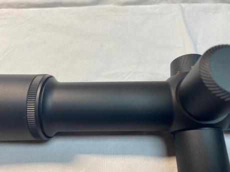 Vendo visor Weaver T-series XR 46x48mm S/F en perfecto estado, sin ninguna marca o roce, incluyendo, tapas, 20