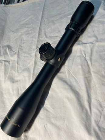 Vendo visor SightronSIII 20x42MMD en perfecto estado, sin ninguna marca o roce, embalaje original.Usado 10