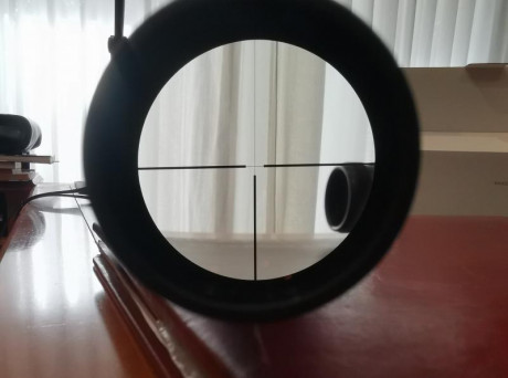 Ruger Magnum cal.375 H&H en perfecto estado, ni roces ni picadas. Está como recién salido de fabrica. 32
