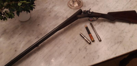 Se vende paralela de martillos Víctor Sarasqueta en perfecto estado, escopeta de 1926.
La escopeta esta 01