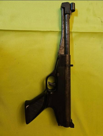 Vendo Pistola Gamo Falcon ca.4,5 en perfecto estado de tiro, pero no de pavón, pues la limpié con un producto 71