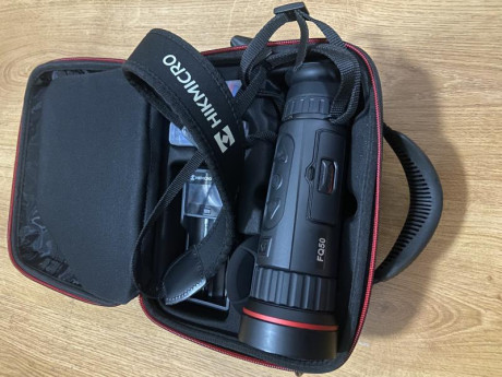 Hikmicro FQ50 con todos sus accesorios. Tiene literalmente 4 usos, COMO NUEVO. 2600€. 00