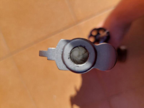 Hola,

Vendo revolver Smith & Wesson 686-3 6"
Perfecto estado poco uso. Con cacha original y 12