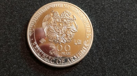 Vendo 20 monedas de plata pura bullion a 30 euros la onza del arca de Noé de 2019.

Preferiblemente entrega 00