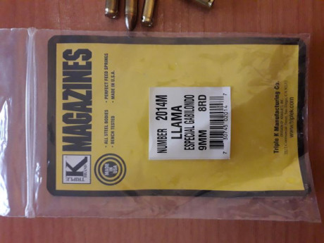 Se vende cargador nuevo para pistola Llama Especial del calibre 9 Largo. Fabricado en Estados Unidos por 00