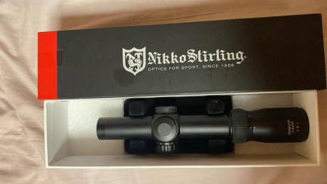 Se vende Visor Nikko Stirling Diamond 1-4x24 Ret. 4A Iluminada en rojo y verde nuevo sin estrenar con 11