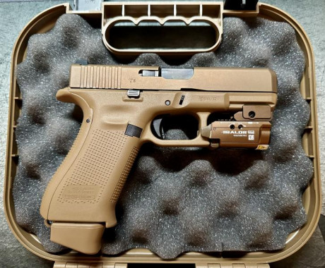 Se vende Glock 19X calibre 9mm parabellum, como nueva, solamente estrenada, comprada para probar la plataforma 01