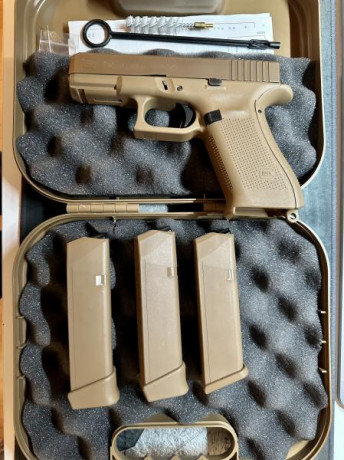 Se vende Glock 19X calibre 9mm parabellum, como nueva, solamente estrenada, comprada para probar la plataforma 00