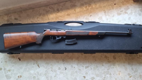 Hola vendo mi carabina Toz 99 del calibre 22lr prácticamente nueva por cambiar a otro modelo.Un solo cargador.Precio 02