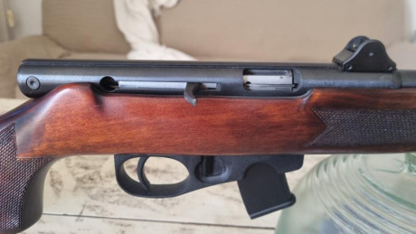 Hola vendo mi carabina Toz 99 del calibre 22lr prácticamente nueva por cambiar a otro modelo.Un solo cargador.Precio 00