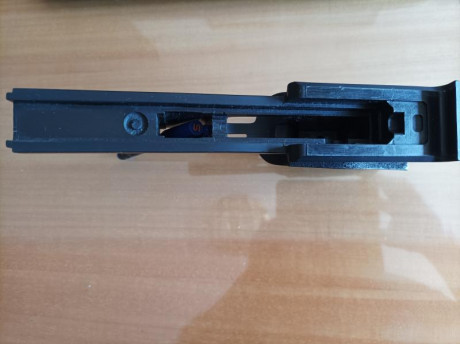 Buenas a todos.
Vendo armazón de pistola Hammerli SP 20 RRS en perfectas condiciones.
Talla L
Precio 120€ 02
