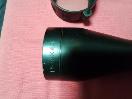 Se venden monturas y anillas apel para remi gton 742 - 7400    también un visor tasco 1,5-6x42  los precios 00
