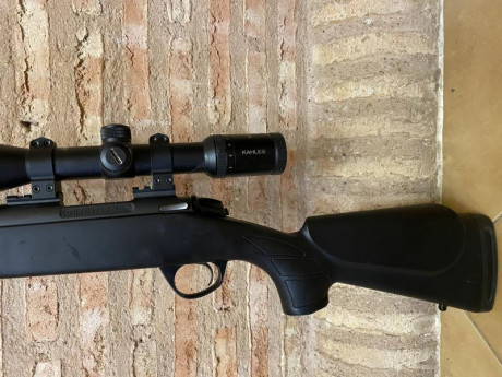 Vendo rifle Bergara B14 Sporter del calibre 308, con cargador extraible y pera táctica en el cerrojo (también 01