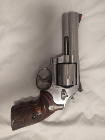 Vendo
 Walther GSP EXPERT 22L 1200 euros vendida 
Todas en perfecto estado como nueva
Revolver Smith & 00