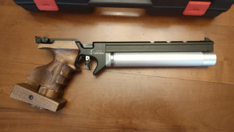 Pongo a la venta una pistola   Snowpeak pp20   comprada el 20 de octubre de 2023, está sin estrenar. La 01