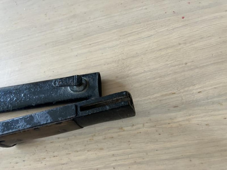 Se vende bayoneta de la guerra civil debe de ser para mauser 1893 .160 e con portes 00