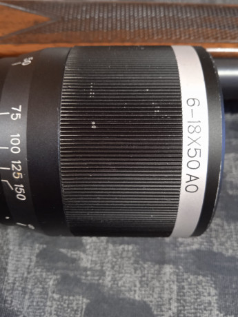 Un amigo vende la siguiente carabina

- Winchester modelo 490 made in Canadá, calibre 22, con visor de 20