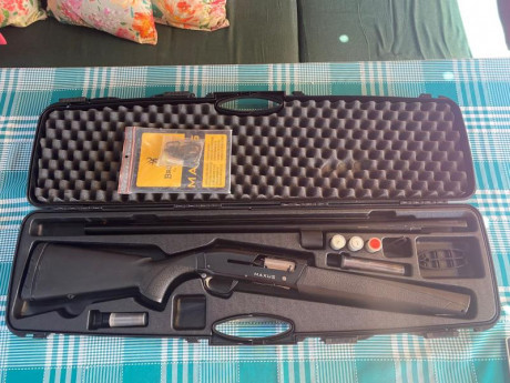 Buenas,

Vendo Browning Maxus 1 composite en perfecto estado, con todos los accesorios originales:
Maletin 02