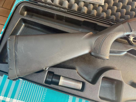 Buenas,

Vendo Browning Maxus 1 composite en perfecto estado, con todos los accesorios originales:
Maletin 11
