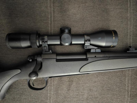 VENDIDO GRACIAS Remington 375 H&H Model 700. Miras abiertas Sintético. Prácticamente nuevo se compro 01