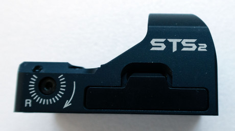 Vendo visor C-More STS2 de 6 MOA's. Apenas usado 300 disparos, en perfecto estado.
Precio:  270 €  con 00