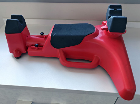 Vendo soporte de tiro MTM PSR-30 para arma larga/corta. En perfecto estado.
Precio:  45 €  con entrega 02