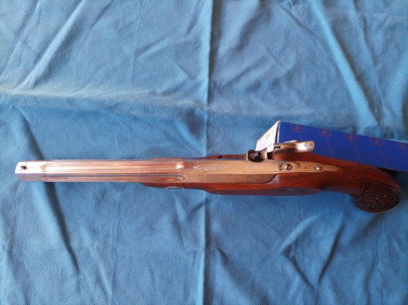 Vendo pistola Arsa modelo imperio TL.
Cañón microestriado.
Alza regulable en altura y gatillo con pelo.
La 11