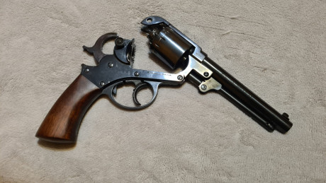 Revolver avancarga Starr, simple y doble acción,  Pietta .44, con alguna marca de uso, dificil encontrar. 11