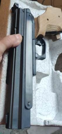Hola
Se vende Gamo Compact de primera serie a la que se le ha cambiado el cilindro y válvula por uno de 02