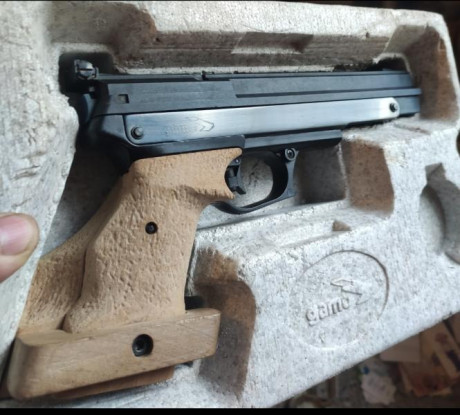 Hola
Se vende Gamo Compact de primera serie a la que se le ha cambiado el cilindro y válvula por uno de 00