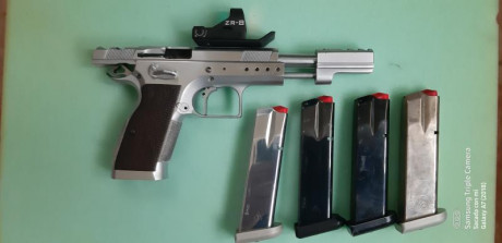 hola vendo pistola IPSC Open
marca Tanfoglio
modelo P 19 S
cañón 5,5" con freno de boca
siempre usada 01