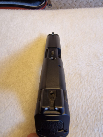 Vendo la S&W Mp9, prácticamente nueva por 250€. Gastos de envío para el comprador. El Arma esta en 02