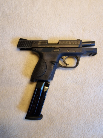 Vendo la S&W Mp9, prácticamente nueva por 250€. Gastos de envío para el comprador. El Arma esta en 00