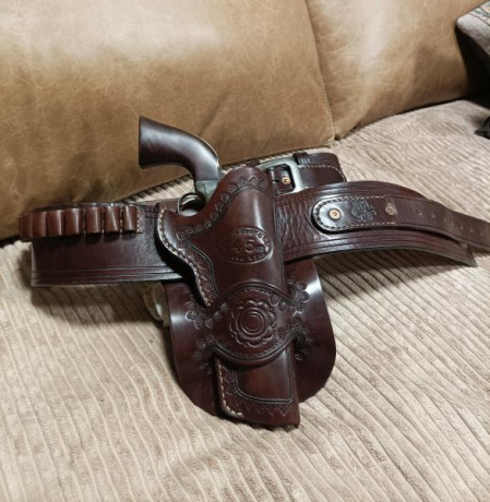 Se vende conjunto de cinturón Marshall y funda Colorado Man de cuero de silla de montar de alta calidad 00