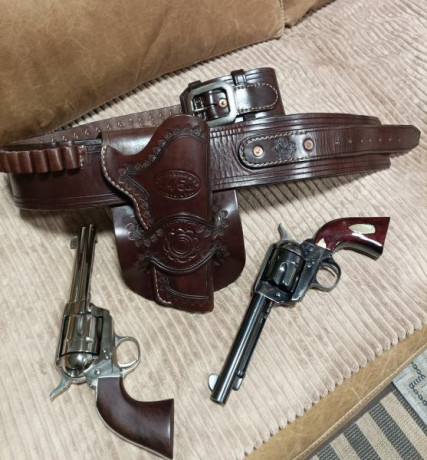 Se vende conjunto de cinturón Marshall y funda Colorado Man de cuero de silla de montar de alta calidad 11