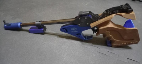 Vendida, gracias¡¡

Muy buenas a tod@s,

muy a mi pesar vendo esta estupenda MATCH GUNS MG5E con empuñadura 01