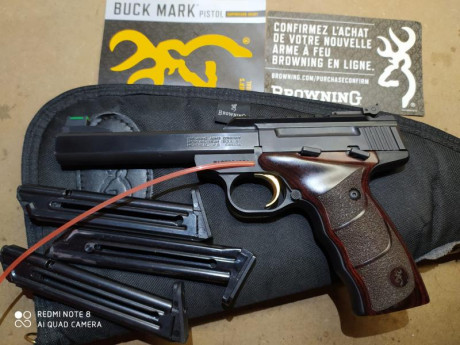 BUCK MARK PLUS ROSEWOOD UDX muy buen estado gatillo aligerado 3 cargadores ,precio 400 euros envio incluido 01