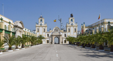 Buenos días me presento soy Paco de Cádiz. Llevo años leyendoos  . Soy cazador y aficionado a las armas. 20