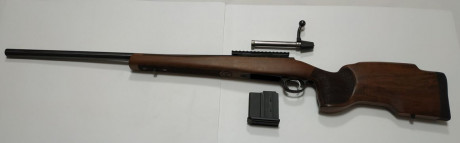 Vendo  rifle CZ 557 Varmint  en calibre  .308 Winchester .
Tiene menos de 200 disparos y está en perfecto 00