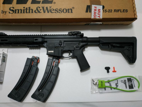 Hola.

Vendo  carabina Smith&Wesson MP15-22 MOE SL Negra  en  calibre 22lr . Comprada nueva y usada 00