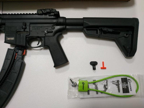 Hola.

Vendo  carabina Smith&Wesson MP15-22 MOE SL Negra  en  calibre 22lr . Comprada nueva y usada 10