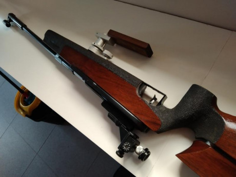 Vendo este ejemplar de Fwb300 en un estado excepcional tanto de madera y pavonado como de funcionamiento. 02