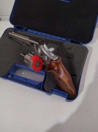 Revilver Smith & Wesson Mod.686 Target Champion 6" 357 con maletin cacha original y otra anatomica
el 00