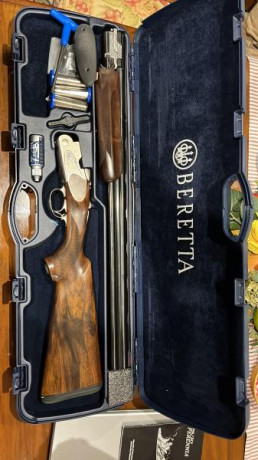 Vendo Beretta SV10 Perennia III en perfecto estado.
Está como nueva y ha pegado muy pocos disparos.
Calibre: 00