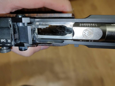 Hola, lo dicho se pone a la venta Feinwerkbau AW 93 Light cal .22Lr, es de mi novia, yo le ayudo a hacer 12