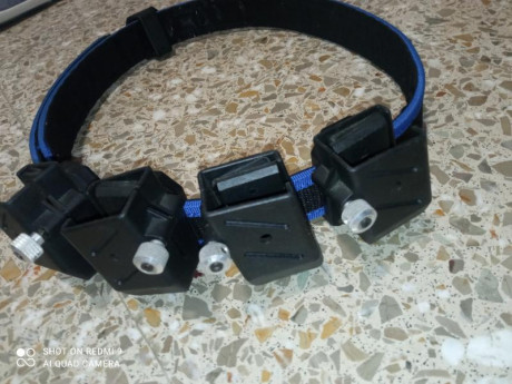 Vendo cinturón con 4 portacargadores Precio 45
Está en Alicante 02