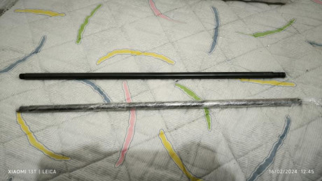 Vendo dos cañones de 600mm  del 6.35 para la lobo houmd. Uno es el de serie y el otro es especial para 00