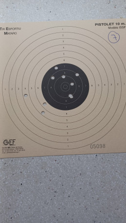 Hola, hoy por fin he empezado un curso de 6 semanas (2h semana) sobre Pistola Aire 10m y quiero poner 00