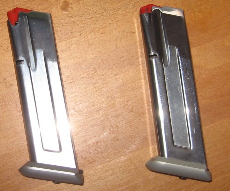 Hola, he visto estos dos cargadores que me han dicho que son para una Tanfoglio Limited Custom HC de 9x19, 00