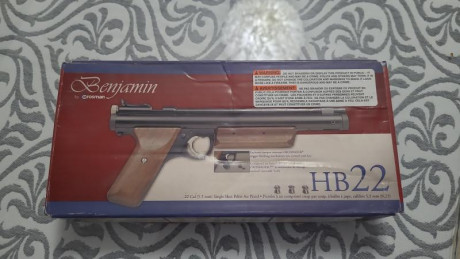 Una pistola de bombeo calibre 22 una auténtica joya Americana a estreno..

Precio 180 porte incluido 02